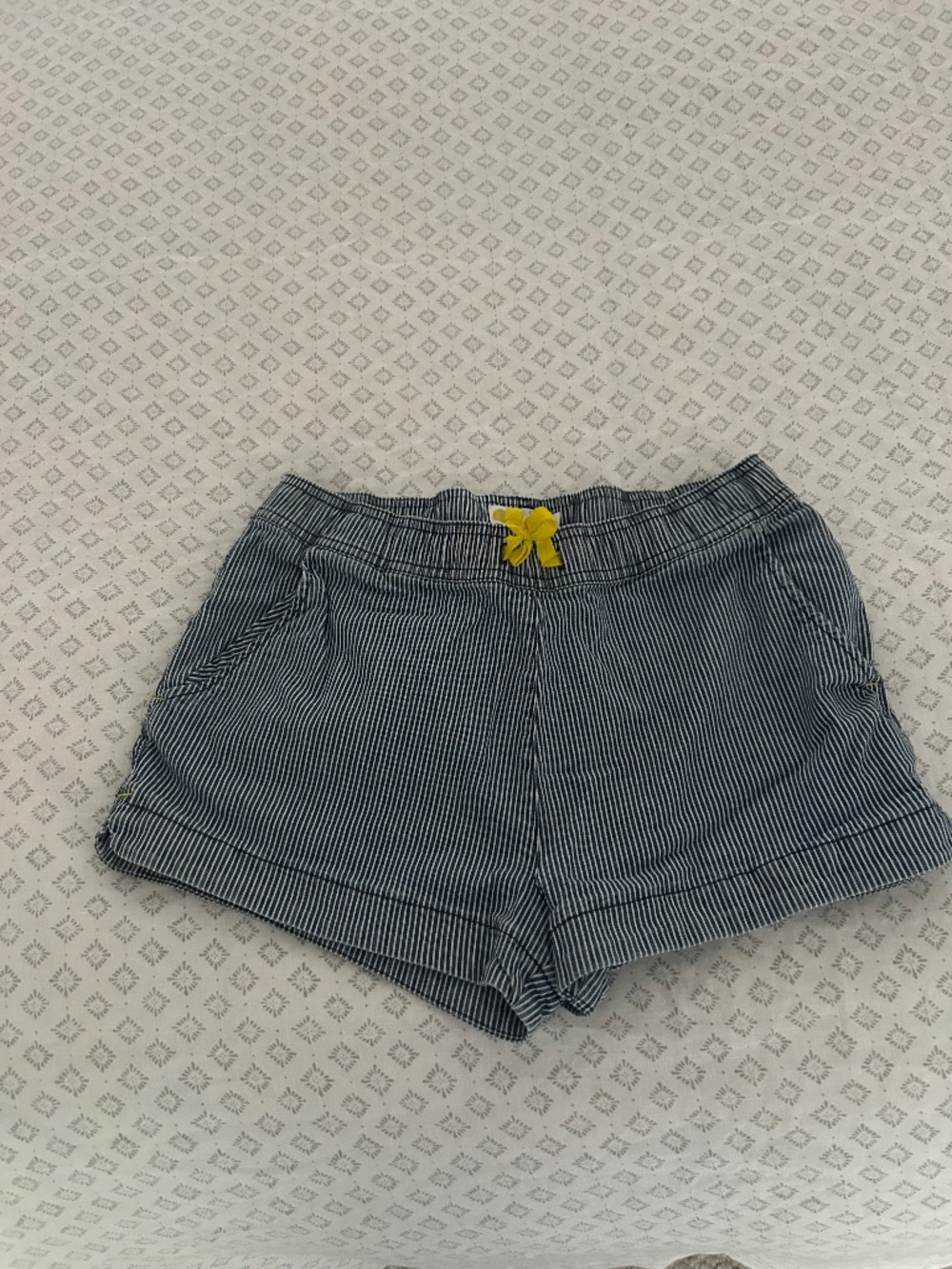 Super cute stripped shorts